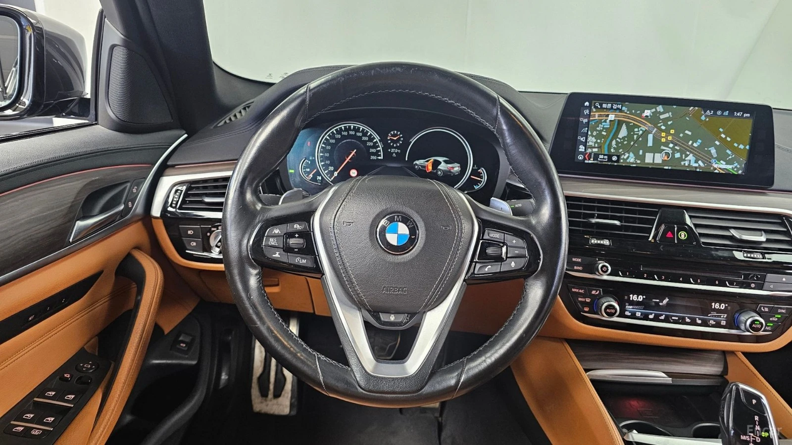 BMW 530 i - M PKG - ОБДУХВАНЕ - ПОДГРЕВИ - HEADUP, снимка 13 - Автомобили и джипове - 56311601
