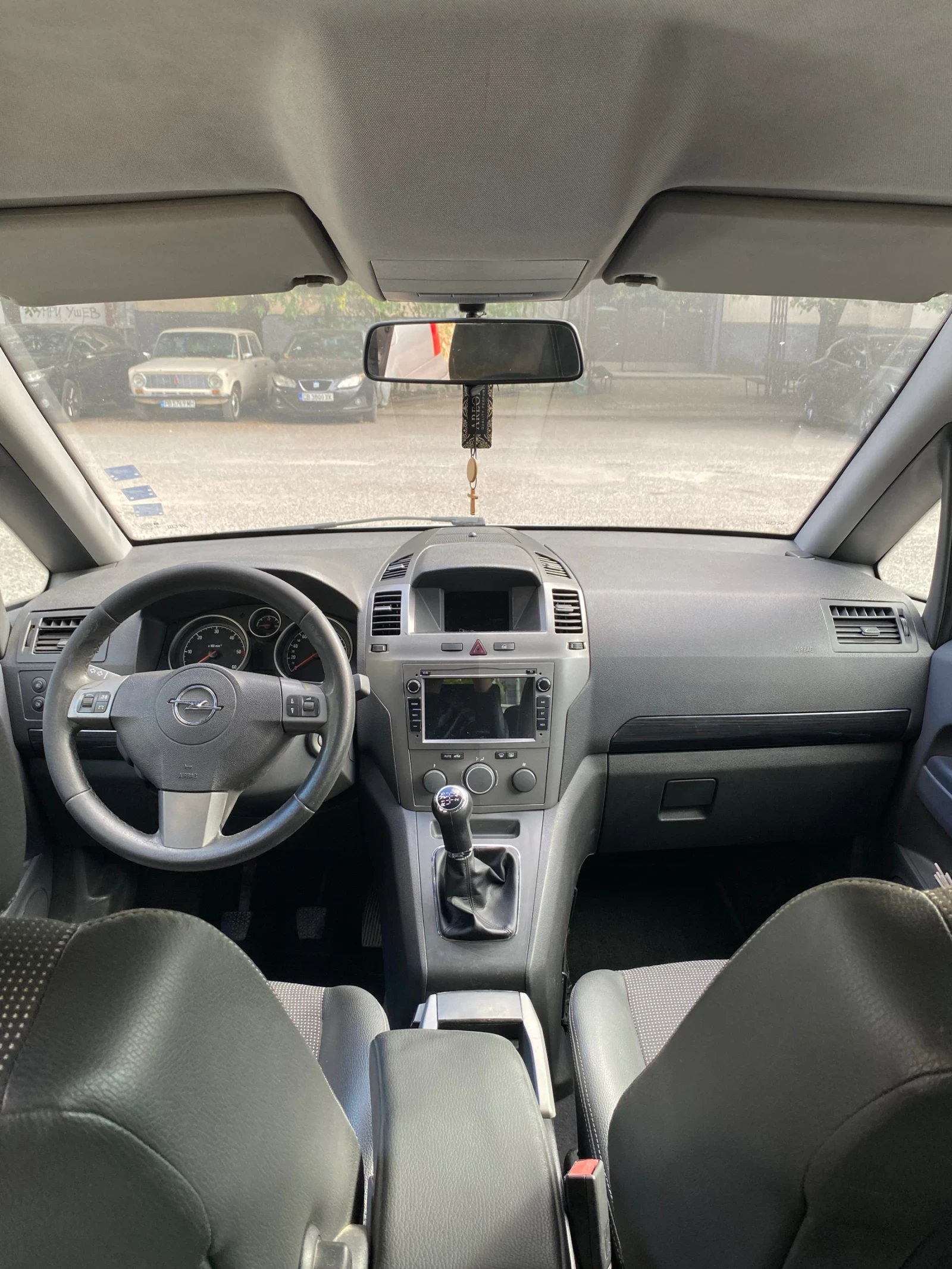 Opel Zafira Нова мултимедия , снимка 2 - Автомобили и джипове - 56345810
