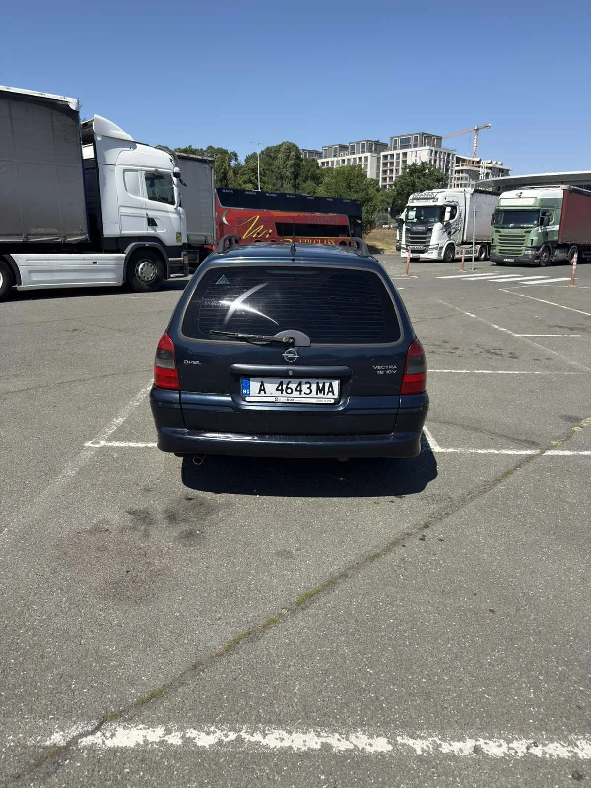 Opel Vectra 1.6, снимка 4 - Автомобили и джипове - 56536554