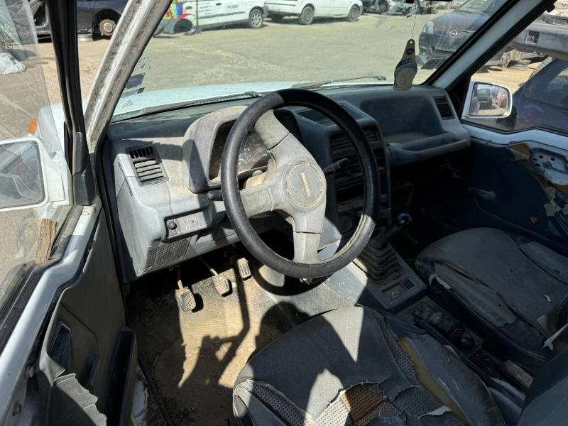 Suzuki Vitara 1.6, снимка 5 - Автомобили и джипове - 47113502