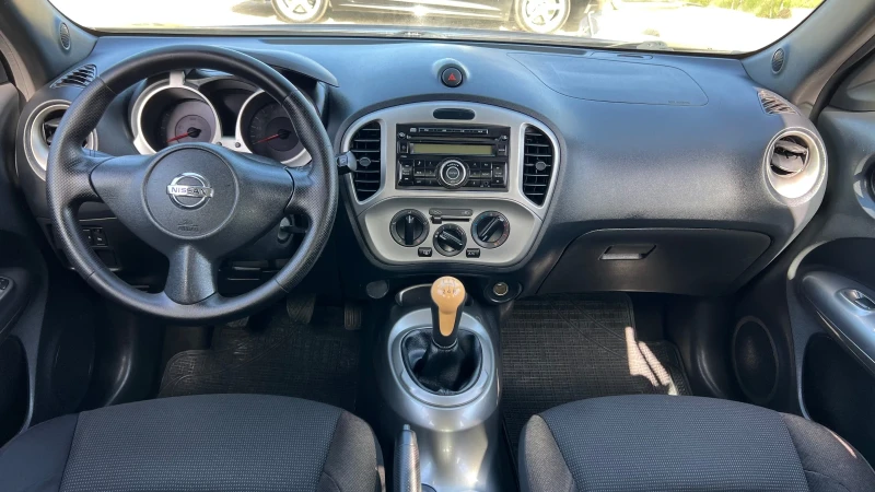 Nissan Juke 1, 6i 117kc, снимка 11 - Автомобили и джипове - 52747673