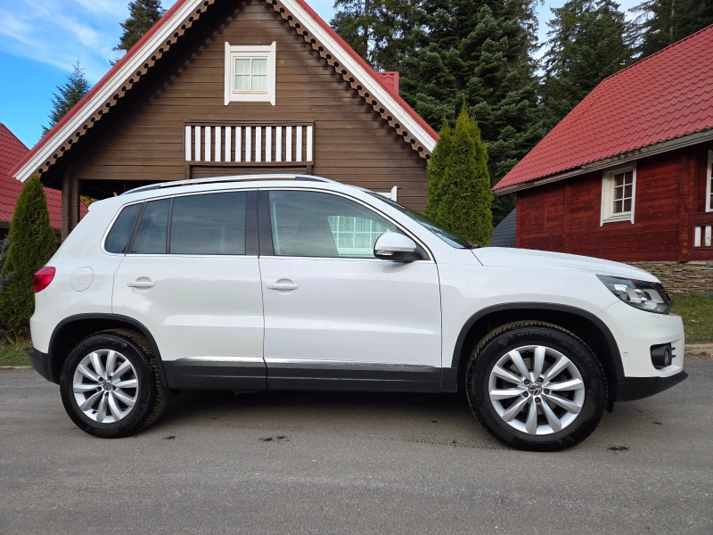 VW Tiguan 4x4 нов ангр.комплект Continental, снимка 2 - Автомобили и джипове - 50155005