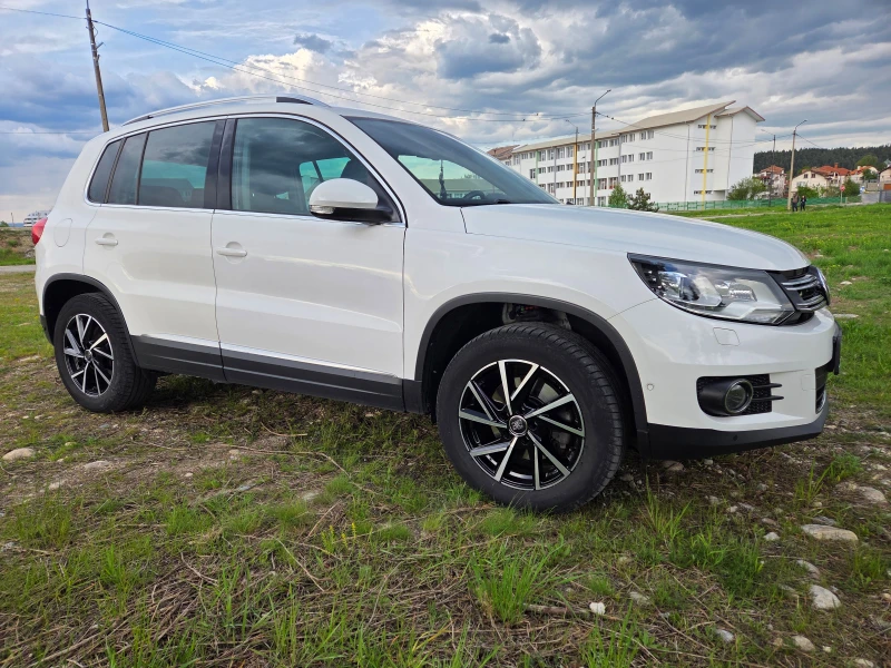 VW Tiguan 4x4 нов ангр.комплект Continental, снимка 7 - Автомобили и джипове - 50155005
