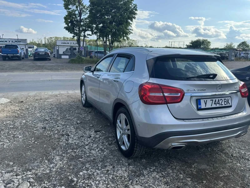 Mercedes-Benz GLA 200, снимка 5 - Автомобили и джипове - 52704018