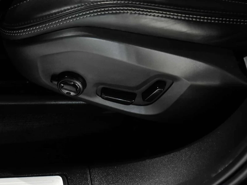 Volvo XC60 * Inscription * CARFAX * ЦЕНА ДО БГ, снимка 16 - Автомобили и джипове - 53305082