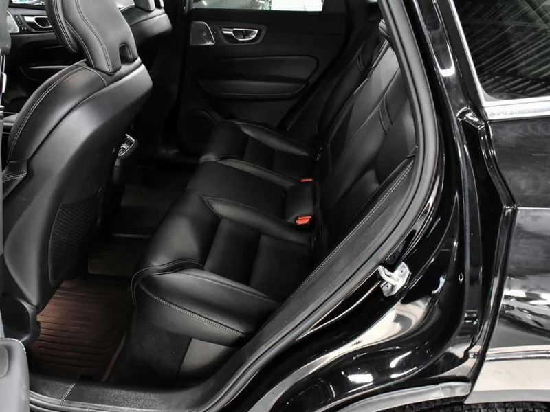 Volvo XC60 * Inscription * CARFAX * ЦЕНА ДО БГ, снимка 17 - Автомобили и джипове - 53305082