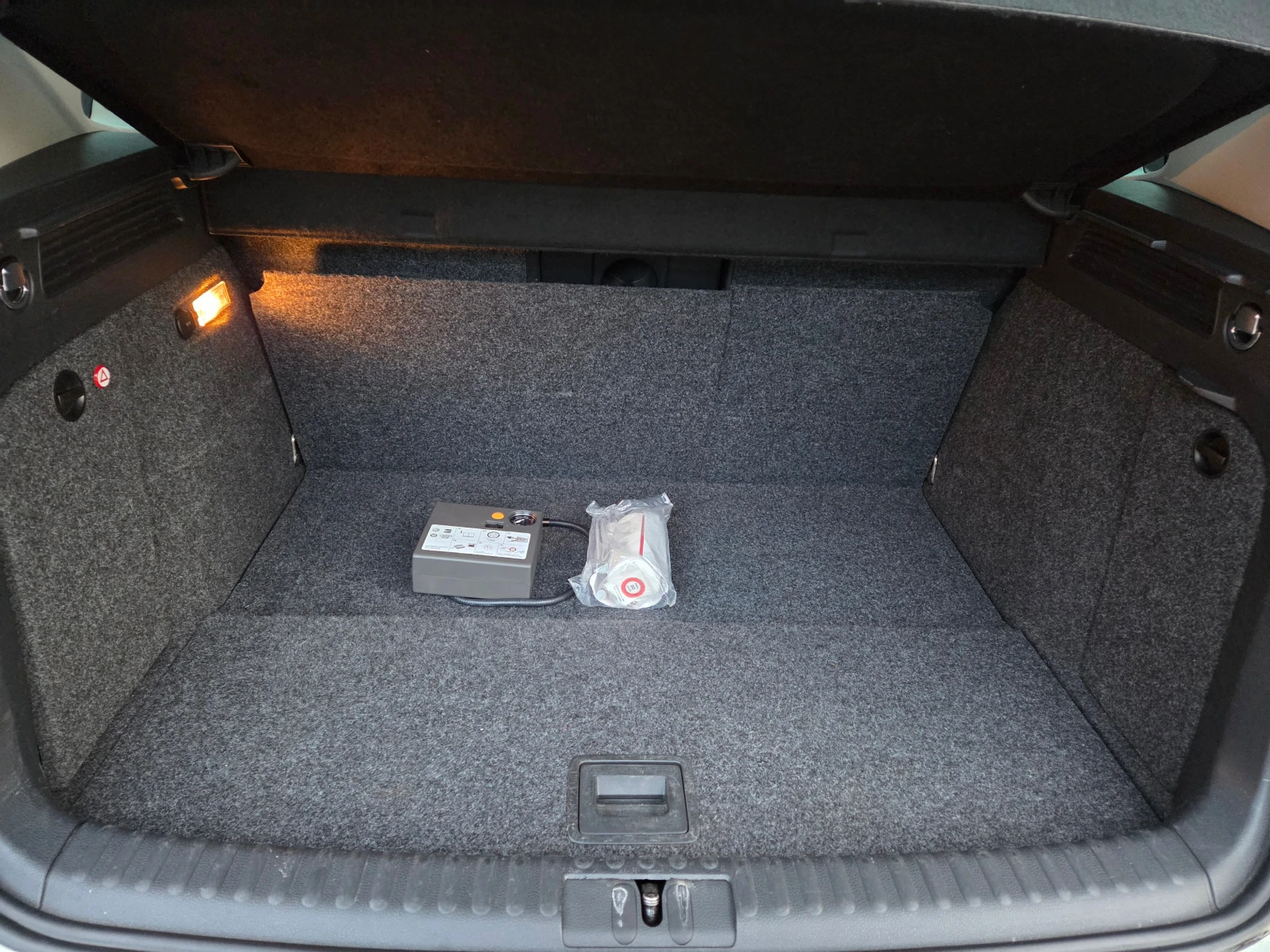 VW Tiguan 4x4 нов ангр.комплект Continental - изображение 4