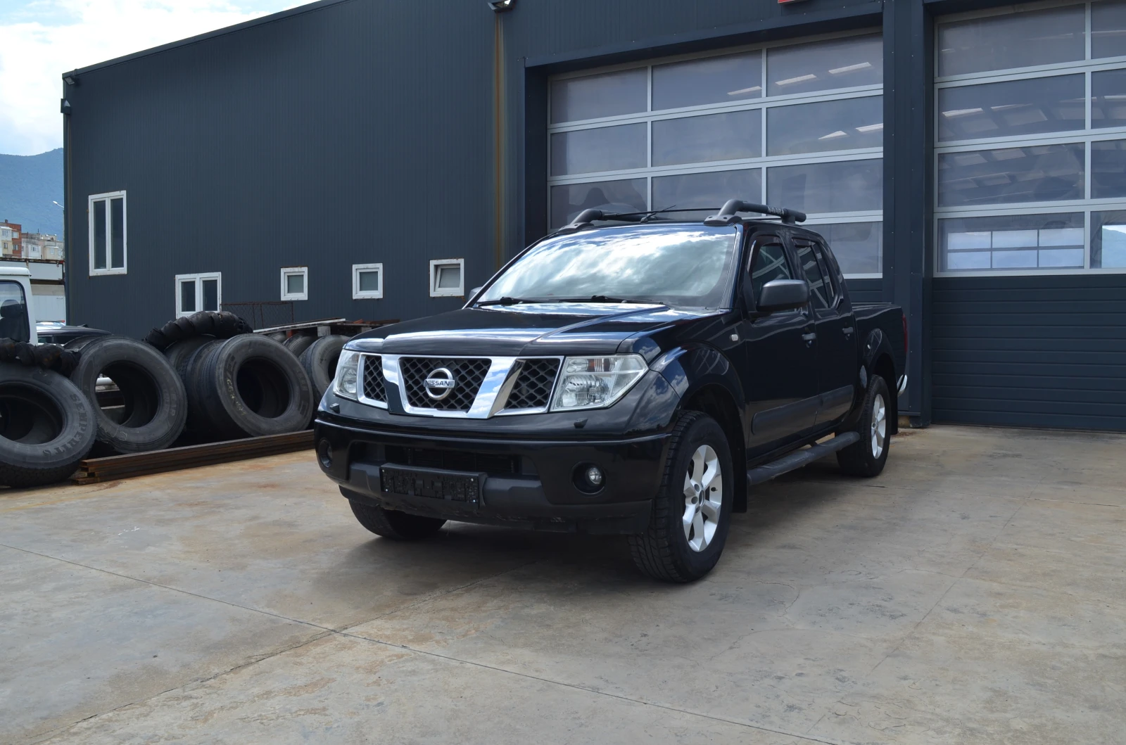 Nissan Navara 2.5 - изображение 3