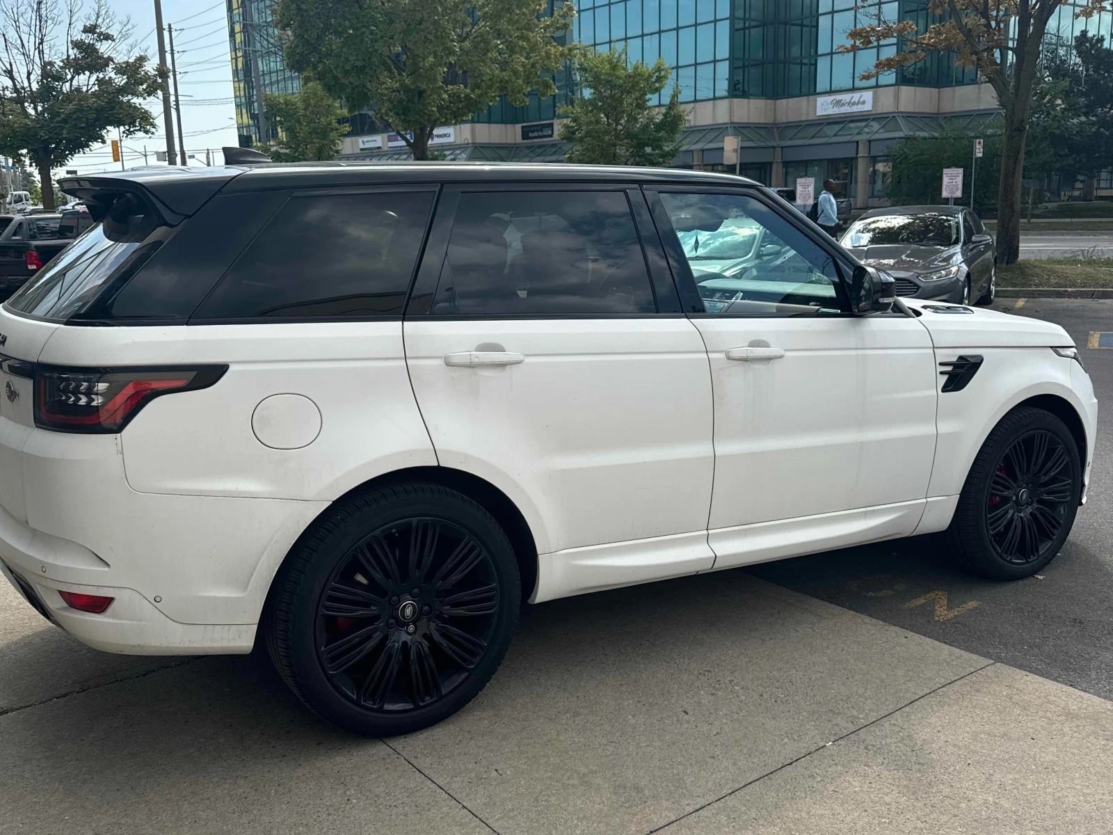 Land Rover Range Rover Sport Autobiography Dynamic * * CARFAX * * АВТО КРЕДИТ * - изображение 5