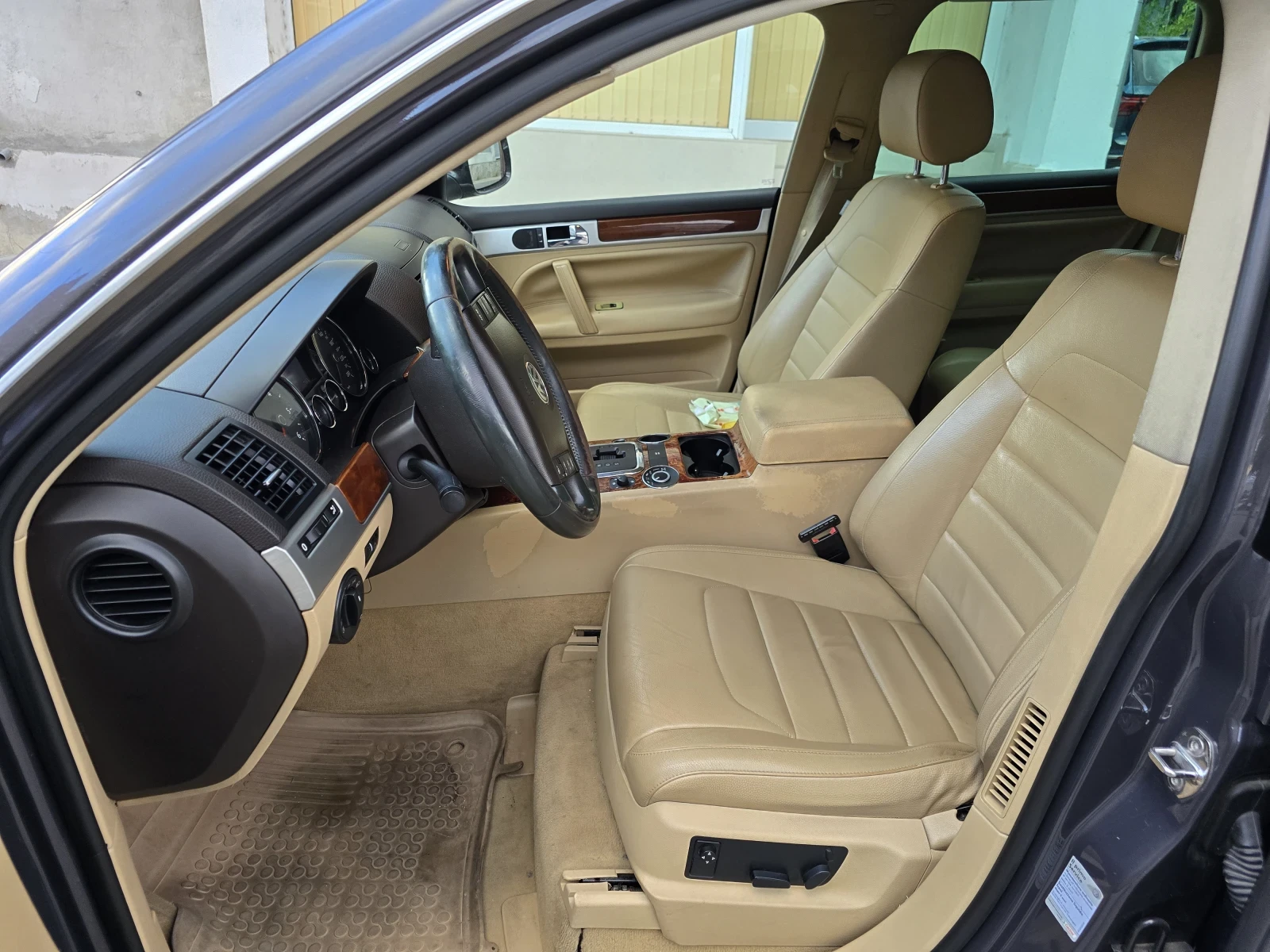 VW Touareg 3.0 ТДИ 233кс - изображение 9