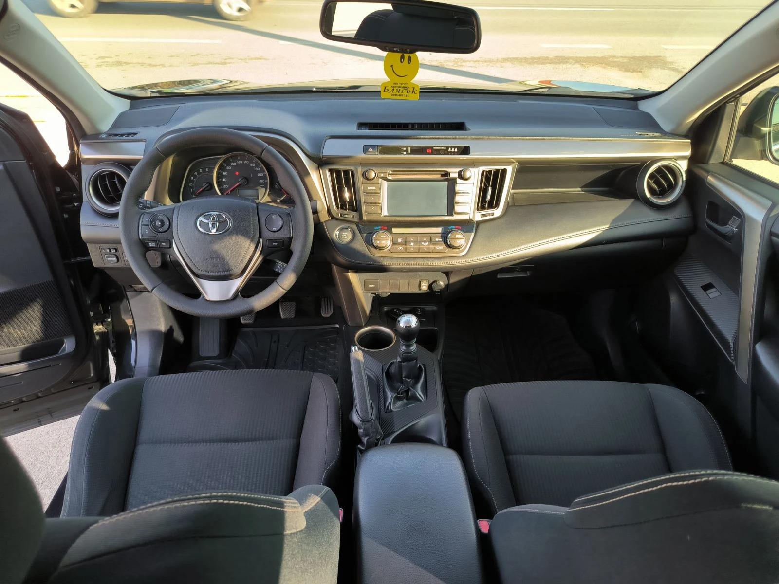 Toyota Rav4 2.0d-4x4-Navi-Kamera-Euro-5B | Mobile.bg   14