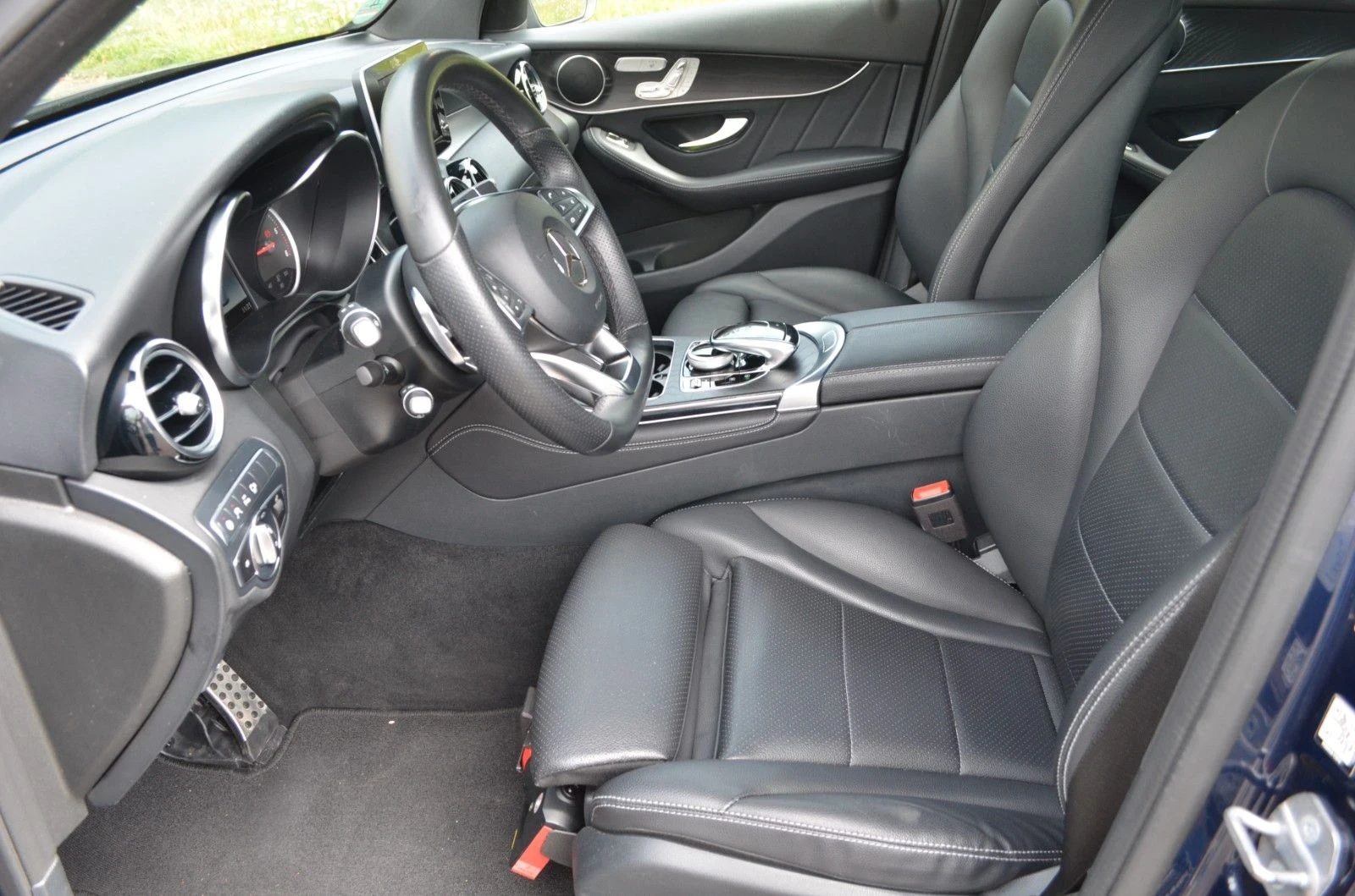 Mercedes-Benz GLC 250 9G/Реални КМ/Германия/AMG/Памет/Камера/Дистроник/ - изображение 10