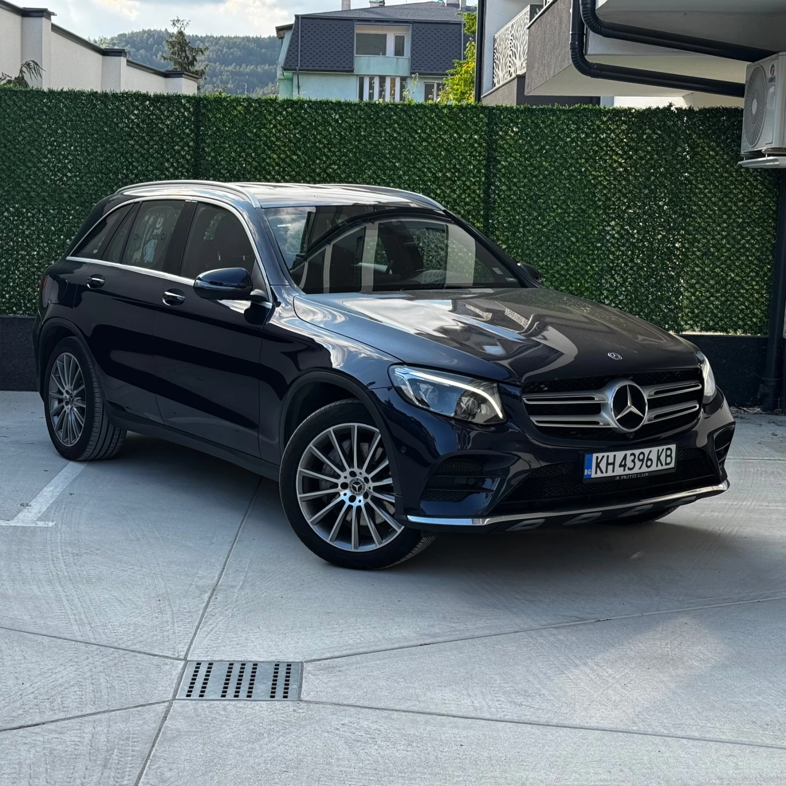 Mercedes-Benz GLC 250 9G/Реални КМ/Германия/AMG/Памет/Камера/Дистроник/
