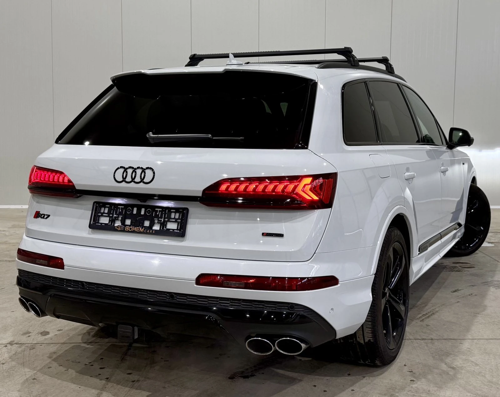 Audi SQ7 40T 507кс Black Optic, снимка 5 - Автомобили и джипове - 53973809