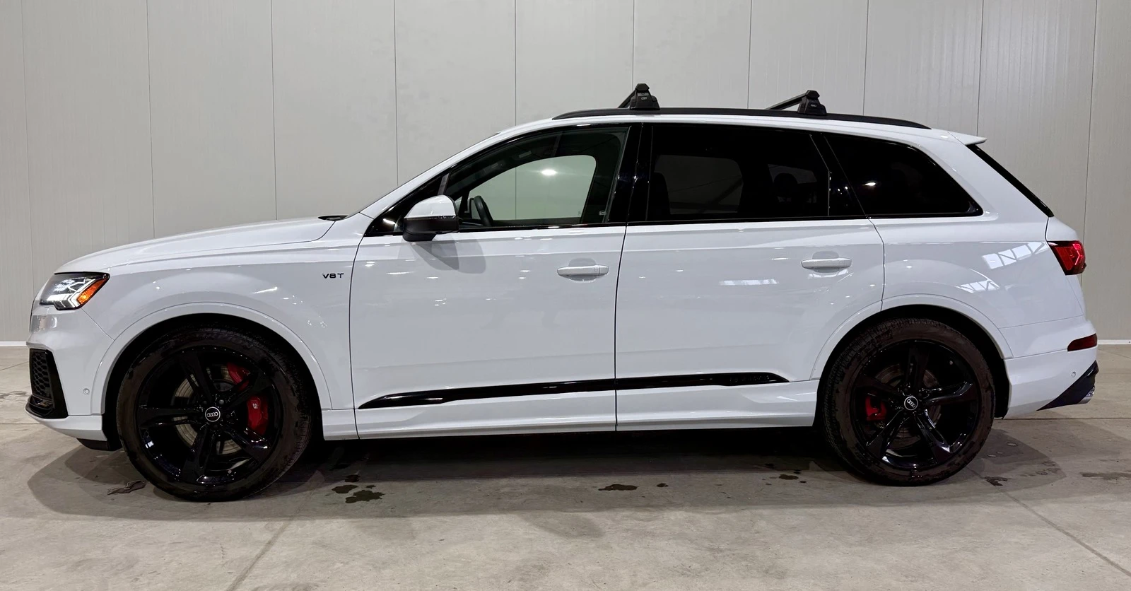 Audi SQ7 40T 507кс Black Optic, снимка 2 - Автомобили и джипове - 53973809