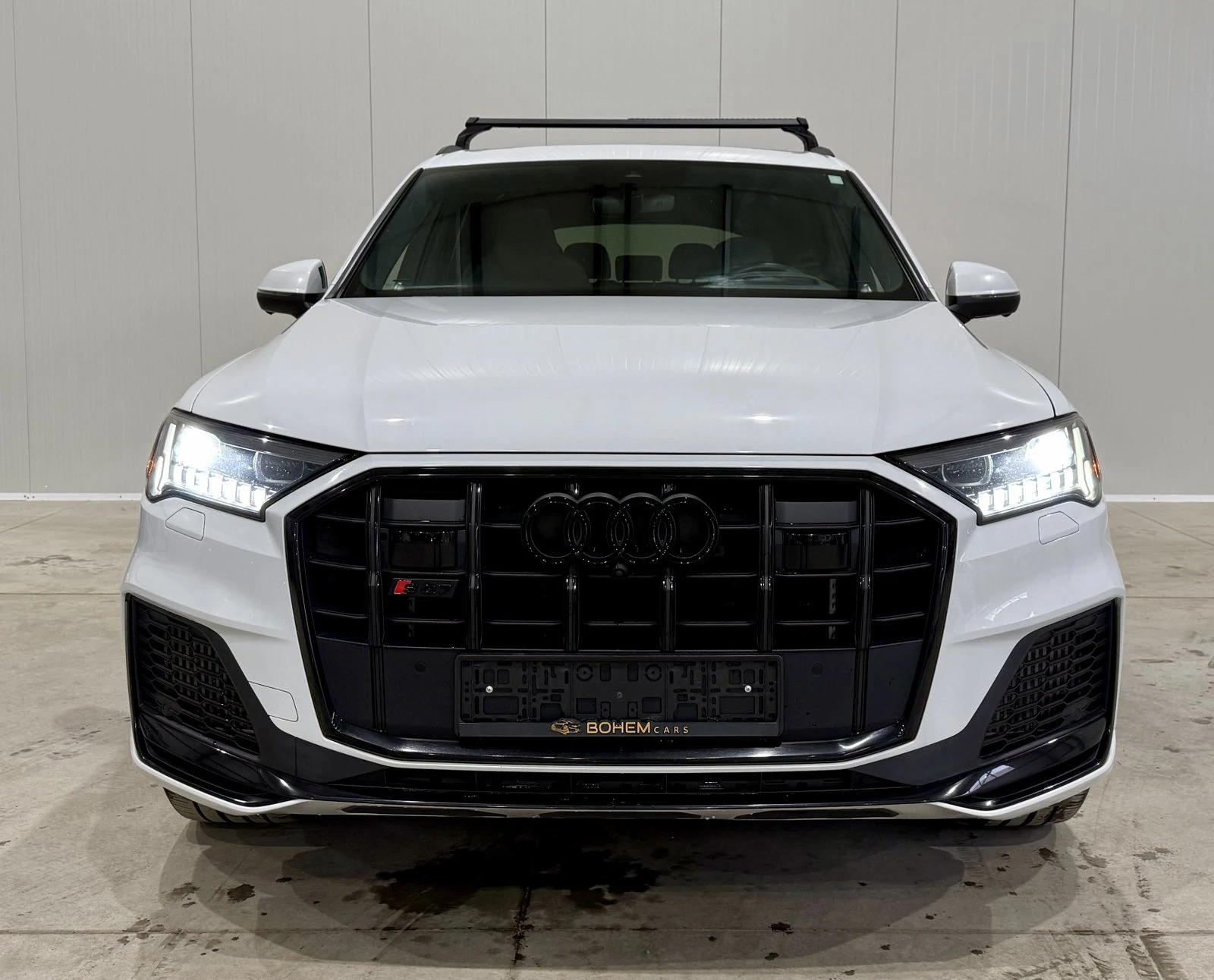 Audi SQ7 40T 507кс Black Optic, снимка 8 - Автомобили и джипове - 53973809