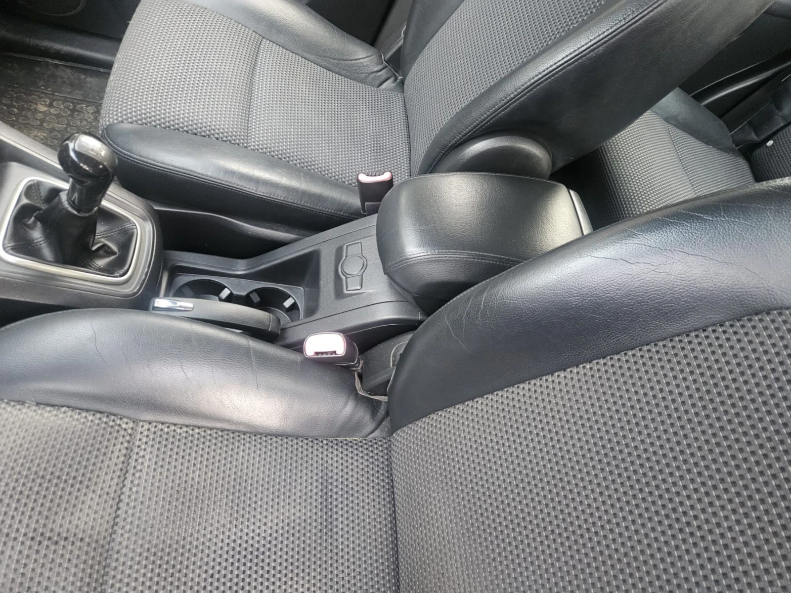 Chevrolet Captiva 2.0 VCDi / 4X4 / 7 ������ | Mobile.bg � ����������� 11
