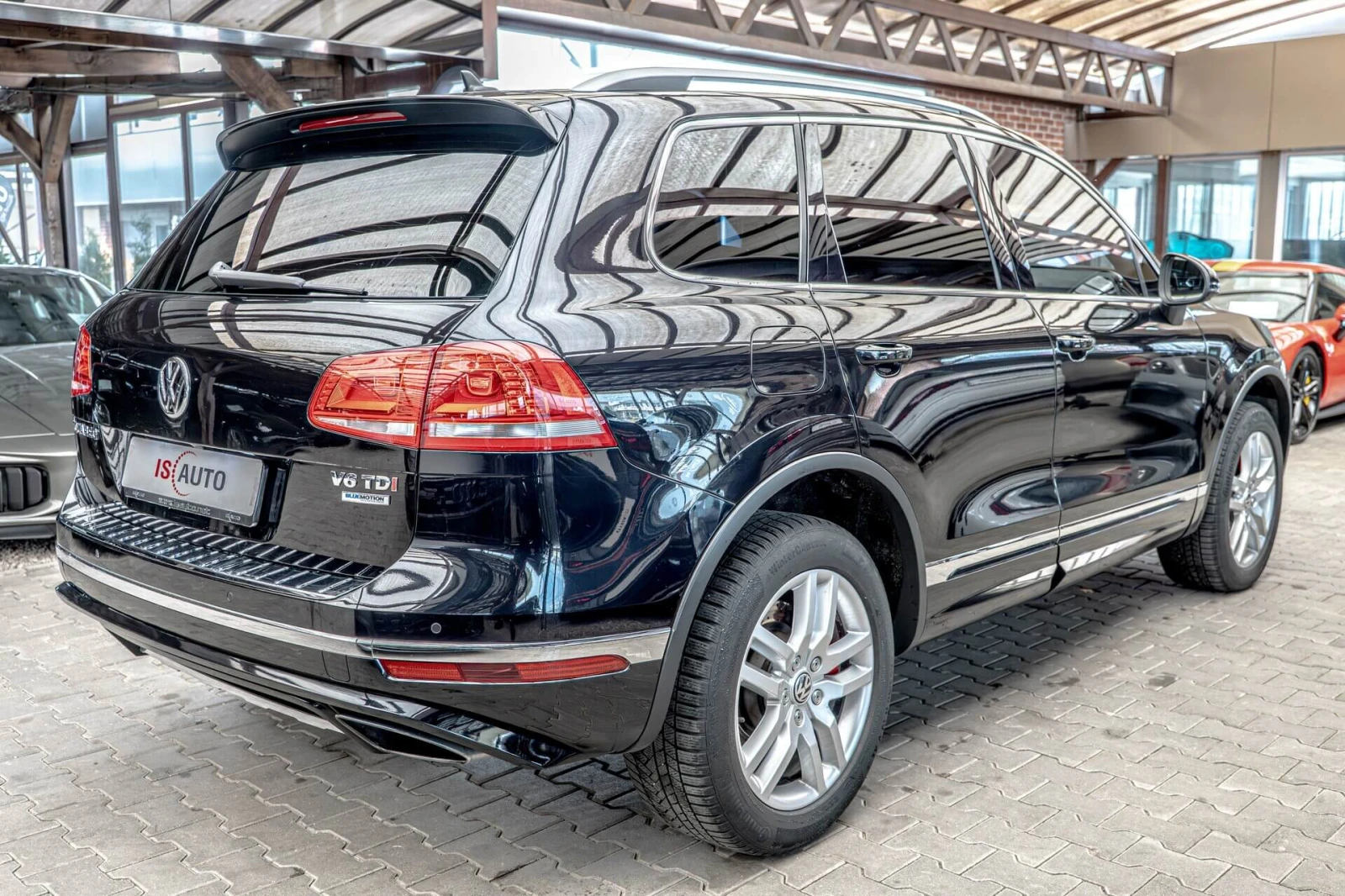 VW Touareg 3.0TDI/Terrain-Tech/Обдухване/dYnaudio/Пано/Камера, снимка 6 - Автомобили и джипове - 54510999