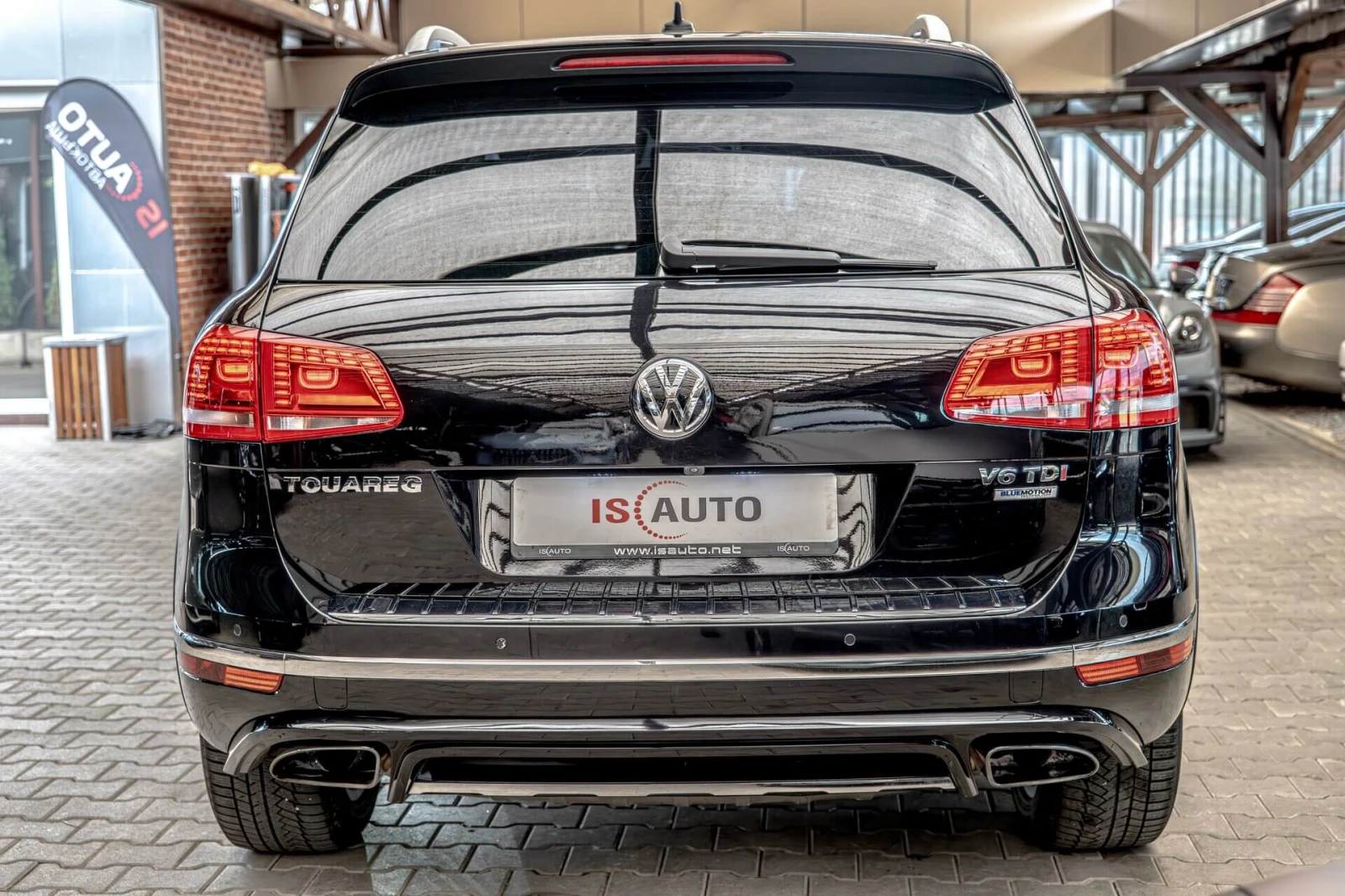 VW Touareg 3.0TDI/Terrain-Tech/Обдухване/dYnaudio/Пано/Камера, снимка 4 - Автомобили и джипове - 54510999
