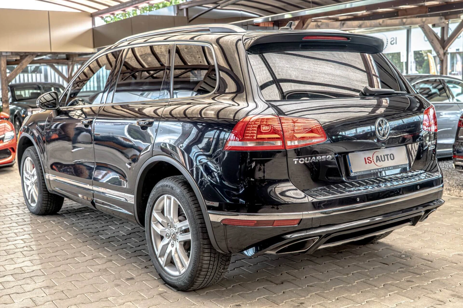 VW Touareg 3.0TDI/Terrain-Tech/Обдухване/dYnaudio/Пано/Камера, снимка 5 - Автомобили и джипове - 54510999