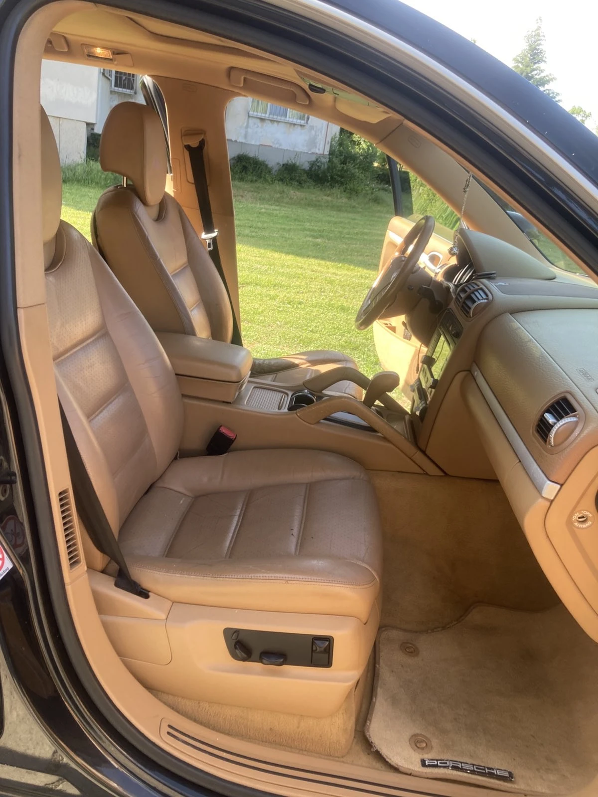 Porsche Cayenne 3.2 V6 Уникат Холандия Топ Цена, снимка 11 - Автомобили и джипове - 54656794