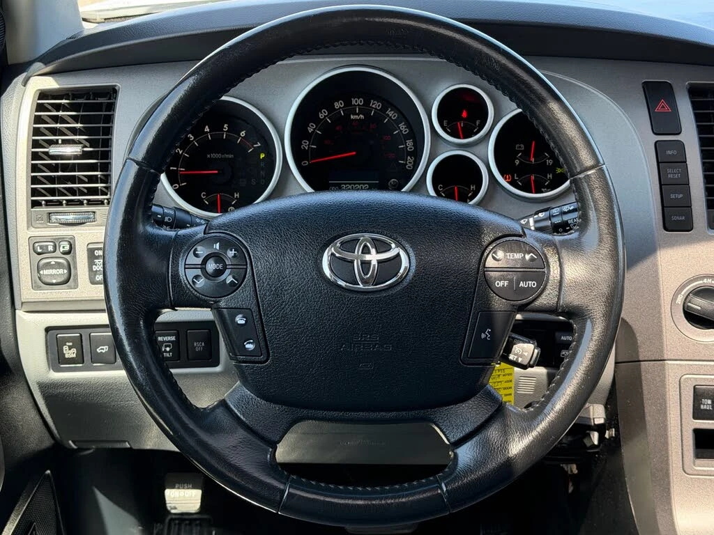 Toyota Sequoia LIMITED* 5.7* V8* �������* ������* ������ | Mobile.bg � ����������� 12