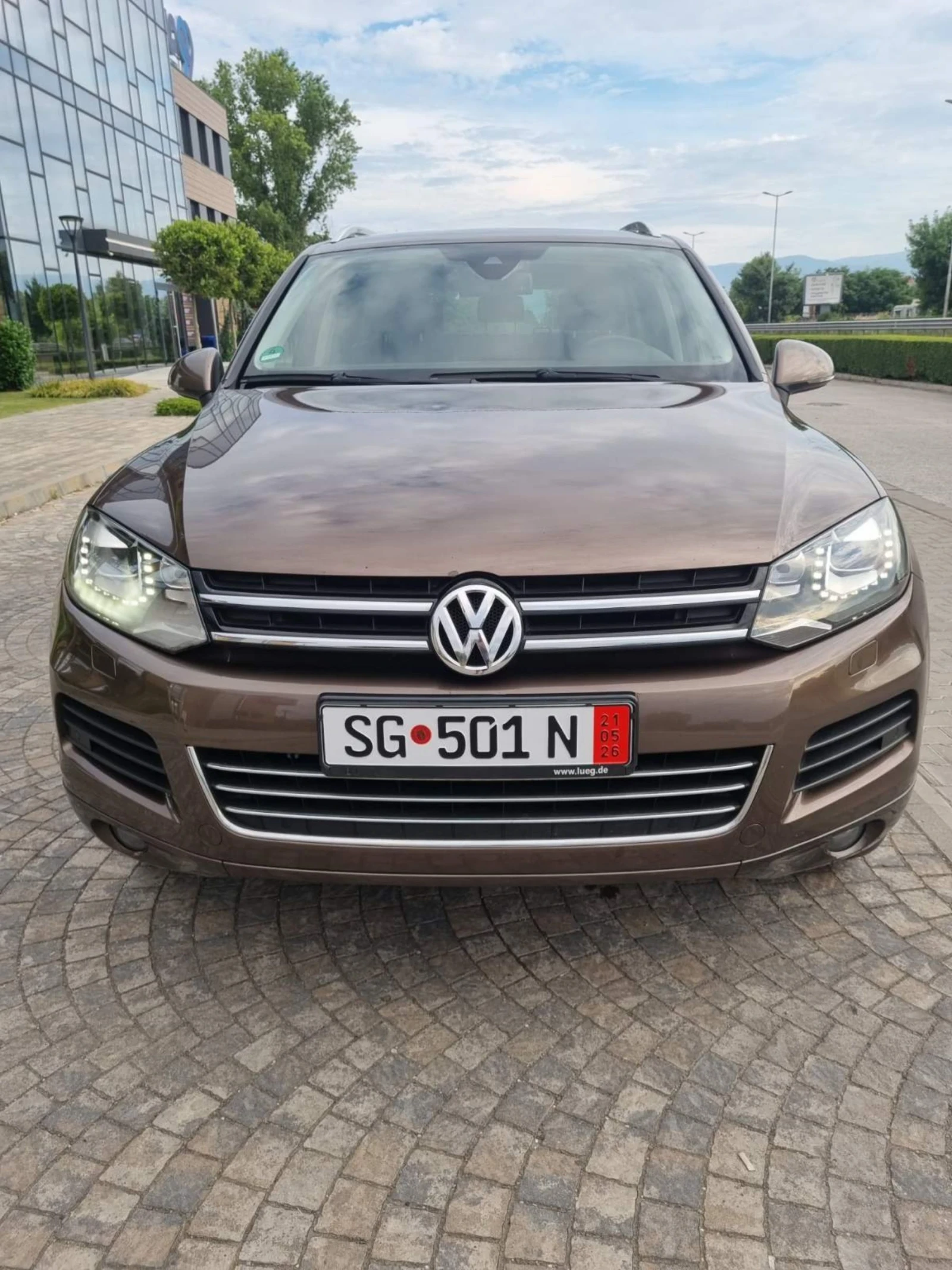 VW Touareg 3.0Tdi 4x4, снимка 2 - Автомобили и джипове - 55102312