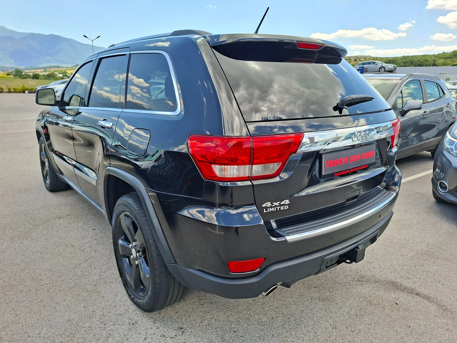 Jeep Grand cherokee 5.7 HEMI LIMITED, снимка 4 - Автомобили и джипове - 55232454