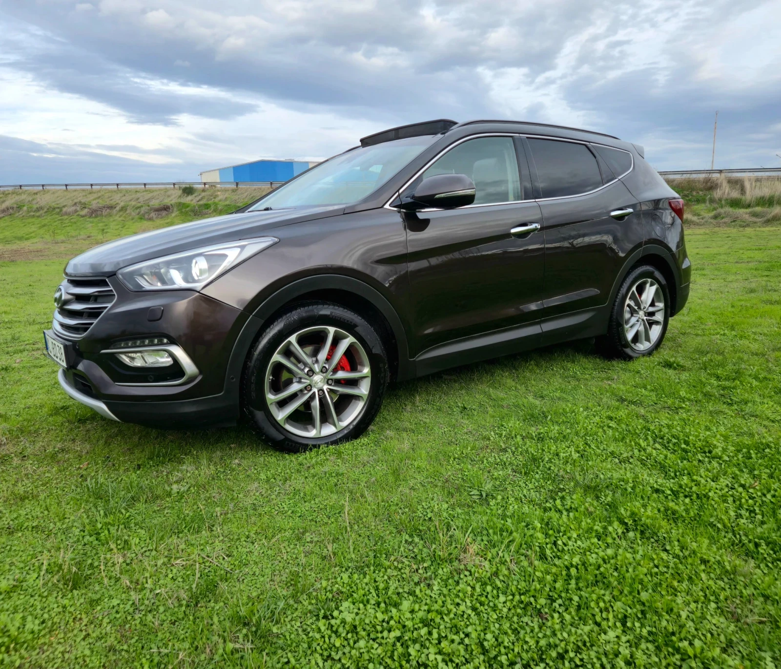 Hyundai Santa fe FULL 2.2CRDI 4WD PREMIUМ З6О* КАМЕРИ, снимка 4 - Автомобили и джипове - 56512213