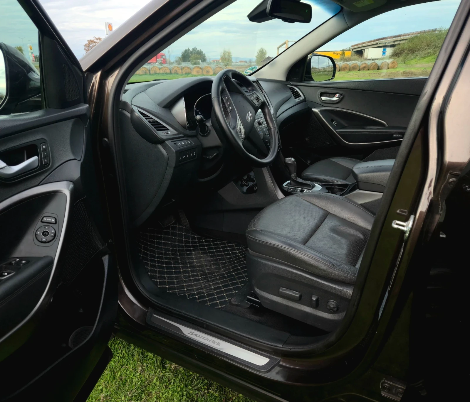 Hyundai Santa fe FULL 2.2CRDI 4WD PREMIUМ З6О* КАМЕРИ, снимка 12 - Автомобили и джипове - 56512213