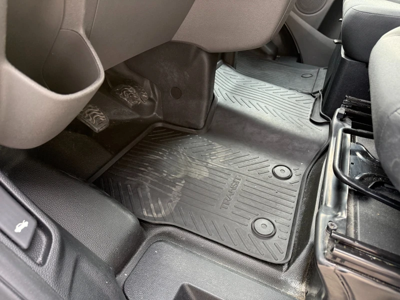 Ford Transit Custom 2.0TDCI 9-местен Клима Euro 6D , снимка 16 - Бусове и автобуси - 52133425