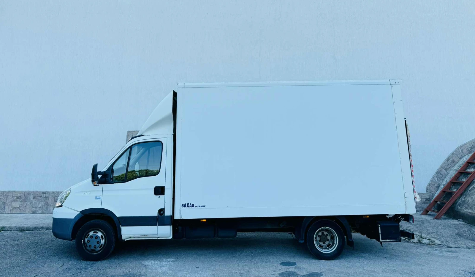 Iveco Daily Фургон с бадащ борд и странична врата 3.0 тди  - изображение 3