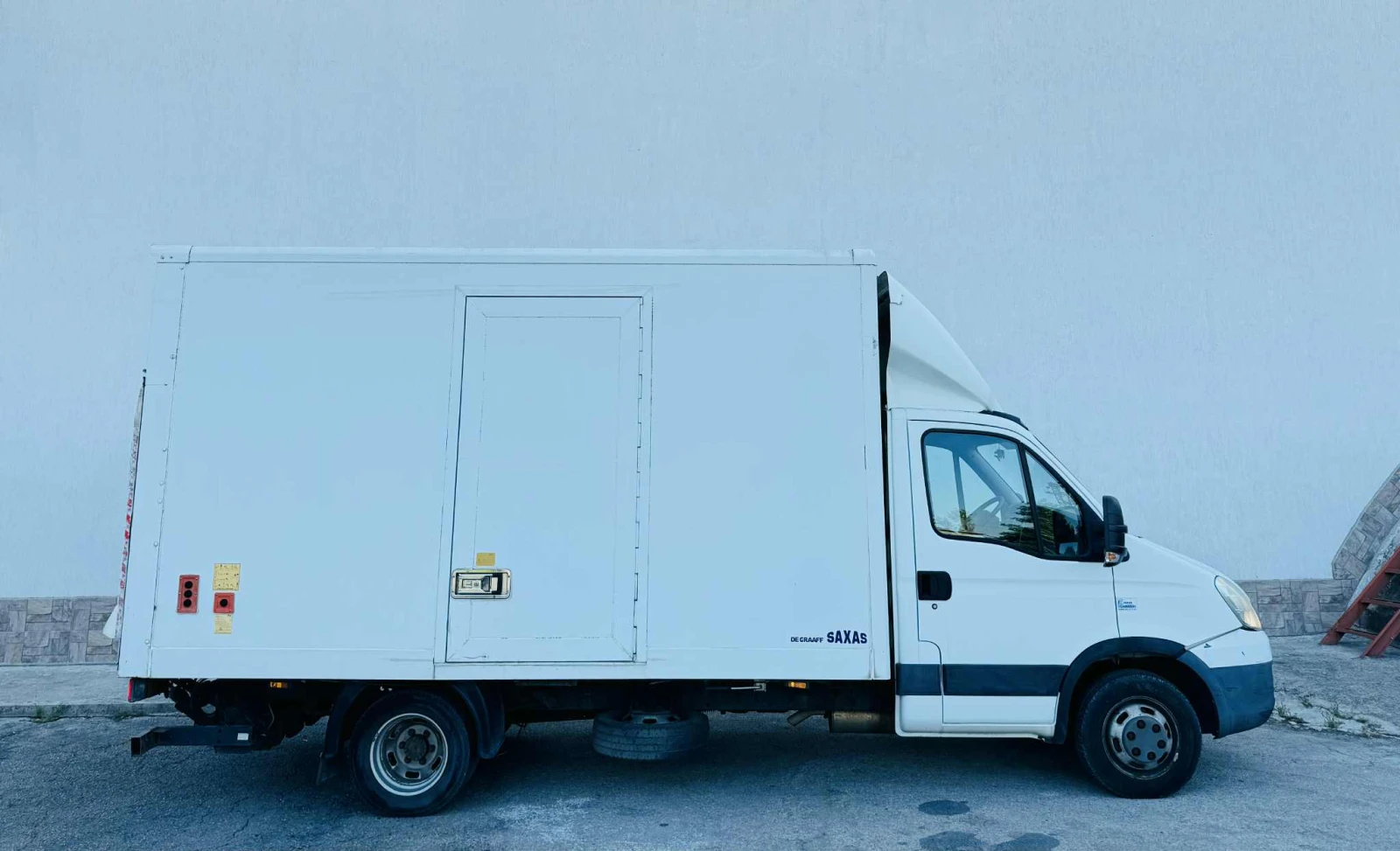 Iveco Daily Фургон с бадащ борд и странична врата 3.0 тди  - изображение 5