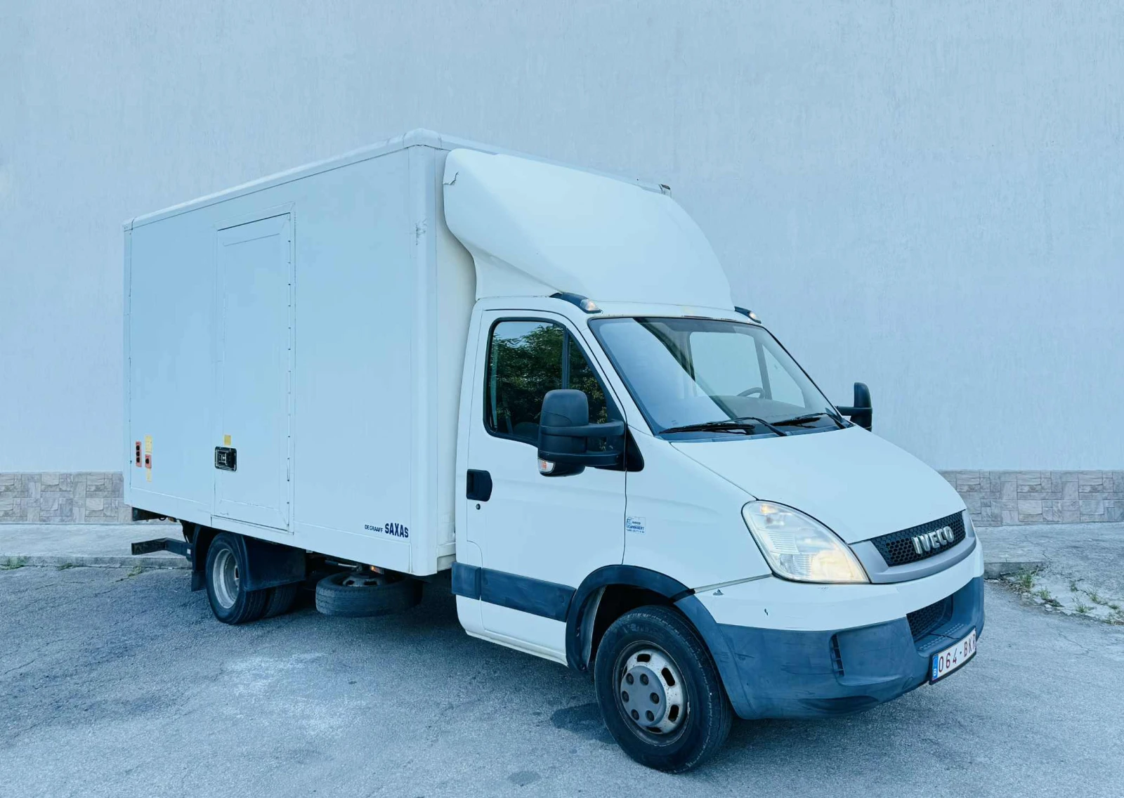 Iveco Daily Фургон с бадащ борд и странична врата 3.0 тди  - изображение 7