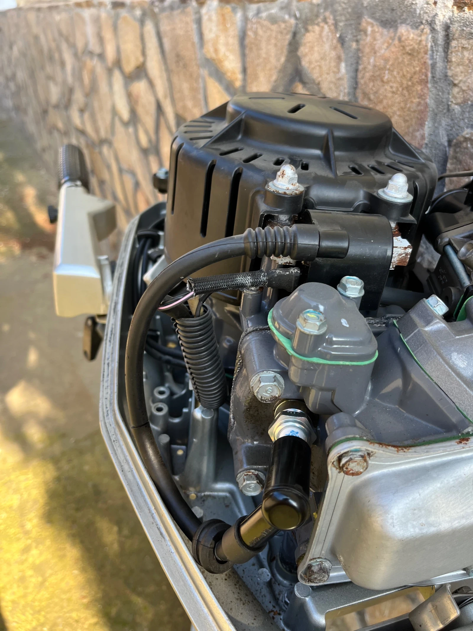 Извънбордов двигател Honda 5 hp, 4 stock - изображение 5
