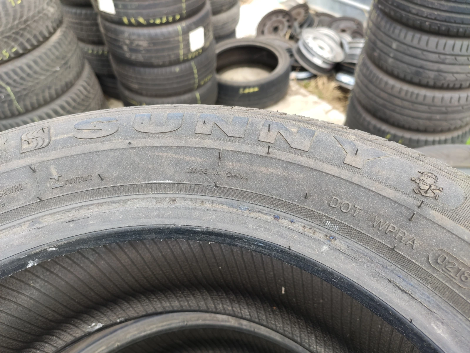 Гуми Летни 205/60R15, снимка 8 - Гуми и джанти - 55581357