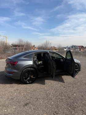 Audi E-Tron Q8 Sportback, снимка 11
