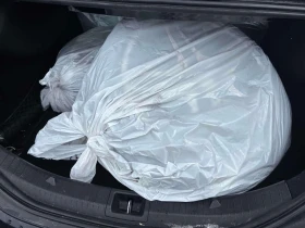 Mercedes-Benz CLA 250 4MATIC * AMG PACK* ПАНОРАМА* ДВА ЧИФТА ГУМИ/ДЖАНТИ, снимка 13