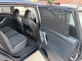 Toyota Verso 1.8i Автомат, снимка 13