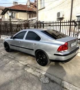 Volvo S60 2.4 D5, снимка 3