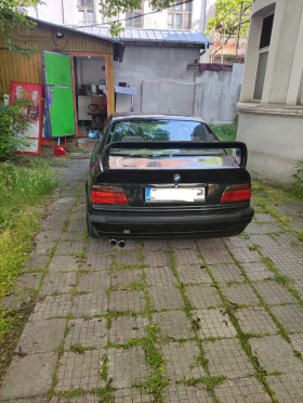 BMW 318 1.8is, снимка 2 - Автомобили и джипове - 45525252
