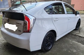 Toyota Prius 1.8I Газ, снимка 3