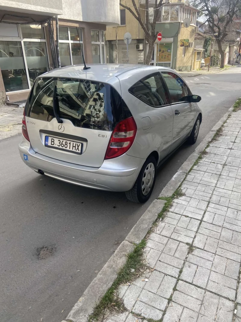 Mercedes-Benz A 160 автомат/ обслужен, снимка 13 - Автомобили и джипове - 48829375