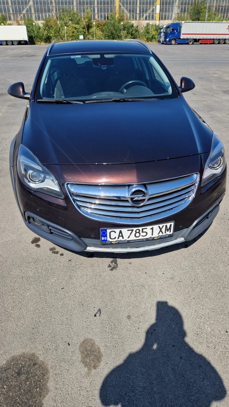 Opel Insignia Крос кьнтри, снимка 1 - Автомобили и джипове - 47052653