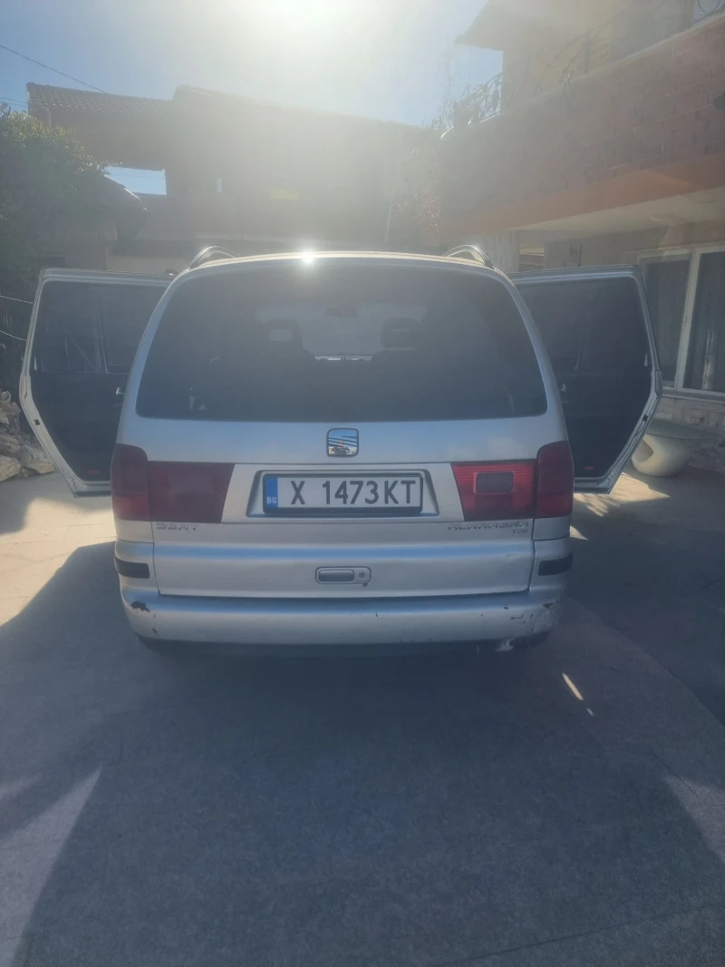 Seat Alhambra, снимка 4 - Автомобили и джипове - 47651646