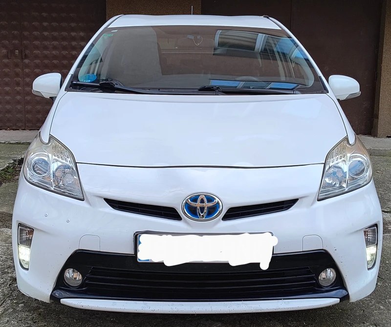 Toyota Prius 1.8I Газ, снимка 1 - Автомобили и джипове - 48332578