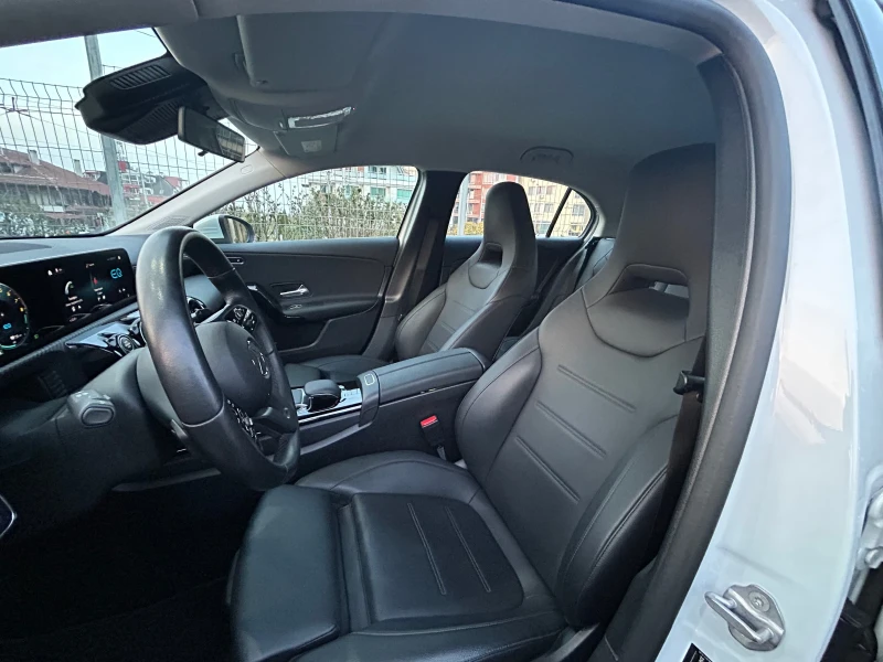 Mercedes-Benz A 250 A250E, снимка 8 - Автомобили и джипове - 51980347