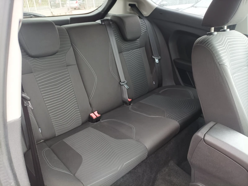 Ford Fiesta 1.4 BENZIN+ GPL/ ЛИЗИНГ , снимка 9 - Автомобили и джипове - 51251039