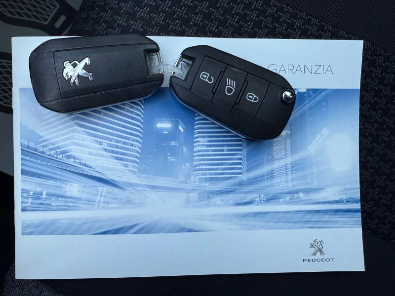 Peugeot 3008 1.5 AVTOMAT LED KAMERA, снимка 14 - Автомобили и джипове - 51859984