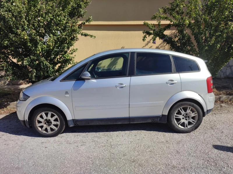 Audi A2, снимка 2 - Автомобили и джипове - 51895151